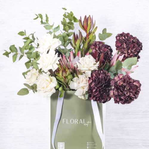 LAUREATE BOUQUET