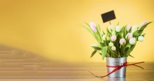 how to make flowers last longer in a vase
